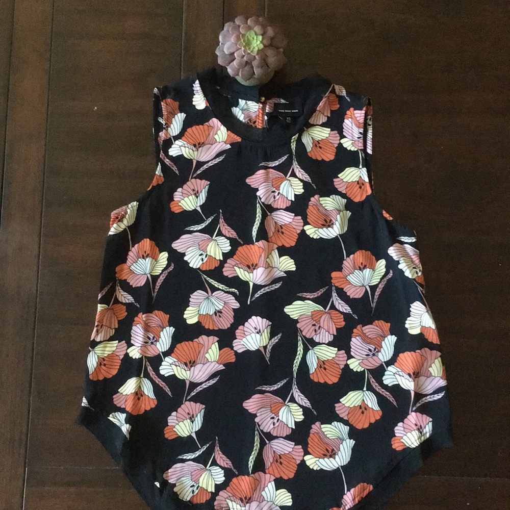 NWT Printed Blouse